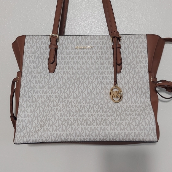 Michael Kors Brown and Cream Tote Bag - Picture 1 of 16